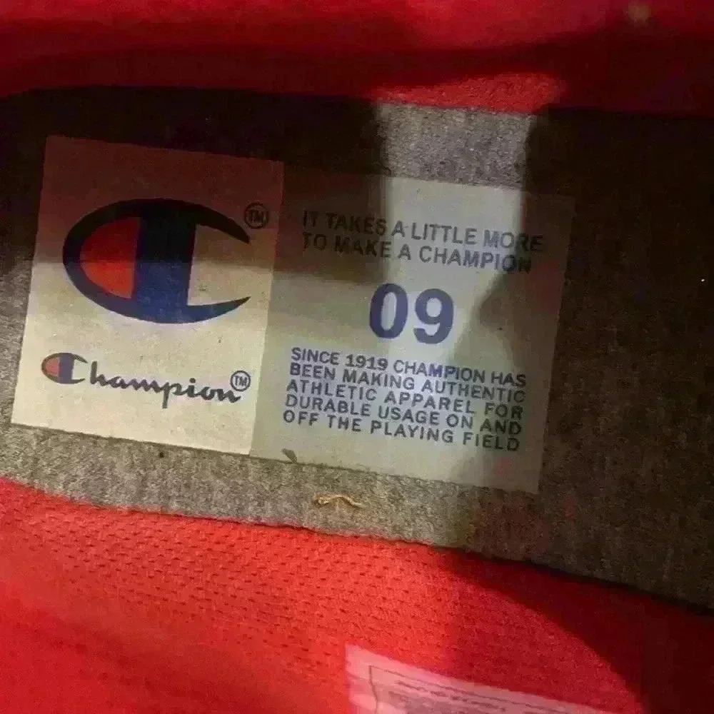 Champion men’s sneakers size 9 - Picture 5 of 5